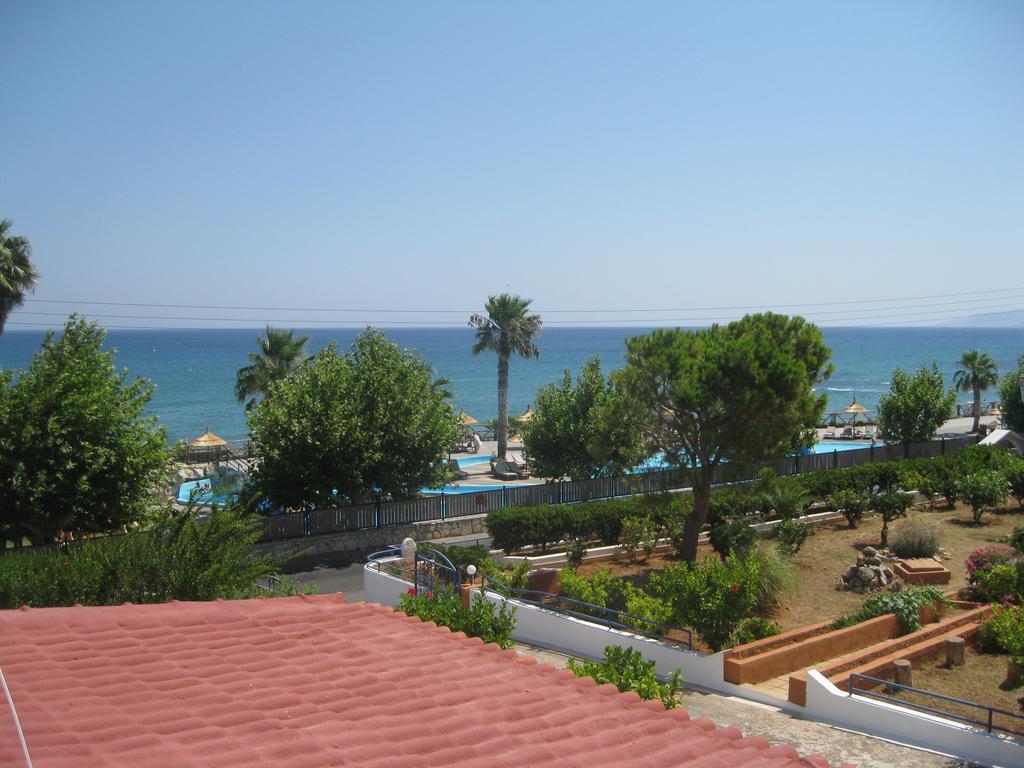 הרסוניסוס Villa Myrto חדר תמונה