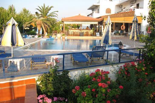 הרסוניסוס Villa Myrto מראה חיצוני תמונה